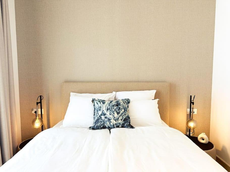 Oceanview Luxury Penthouse Apartment เอสเตโปนา ภายนอก รูปภาพ